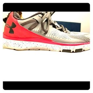 Under Armour Sneakers